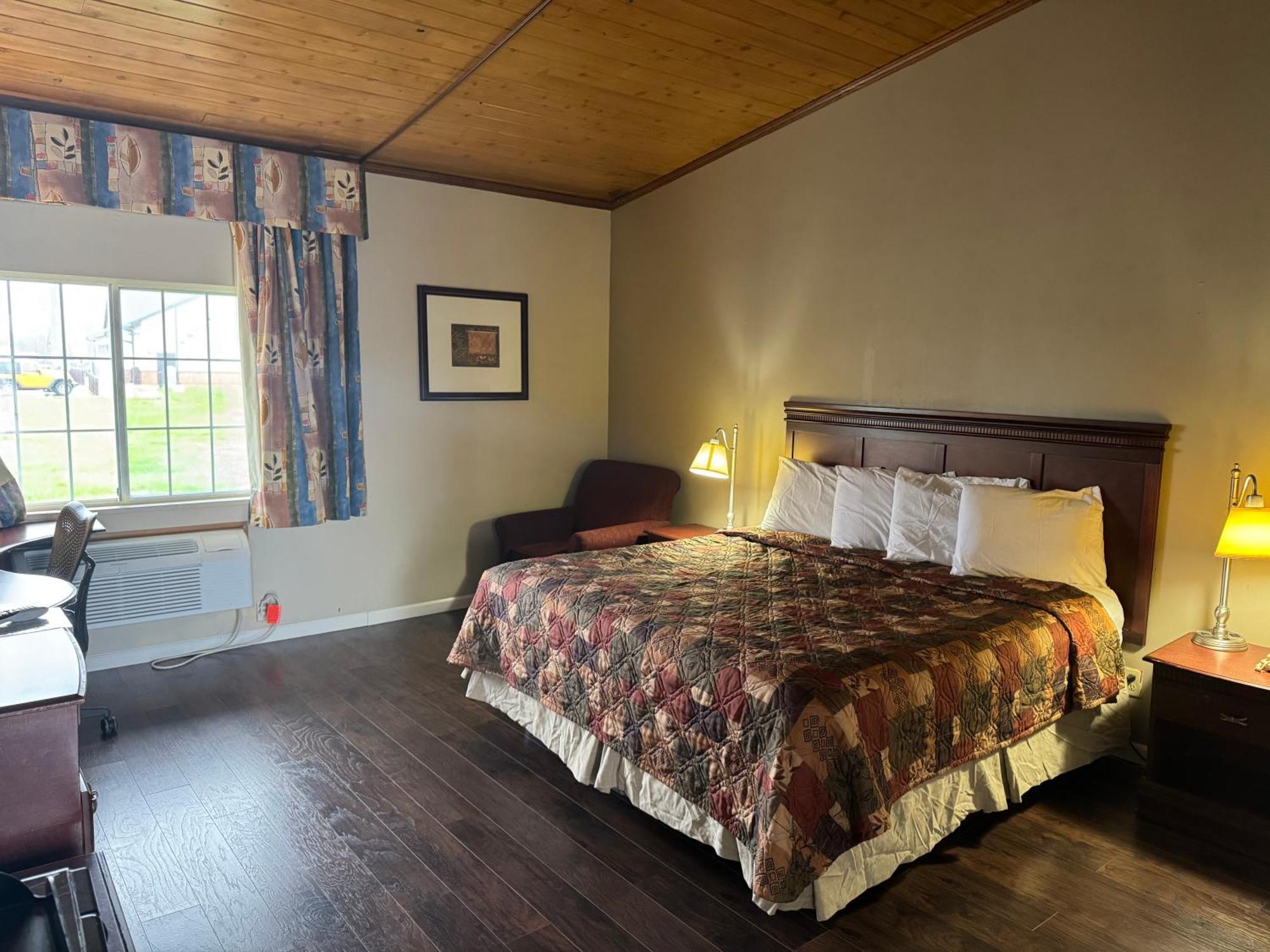 Town & Country Motel Clinton Eksteriør billede
